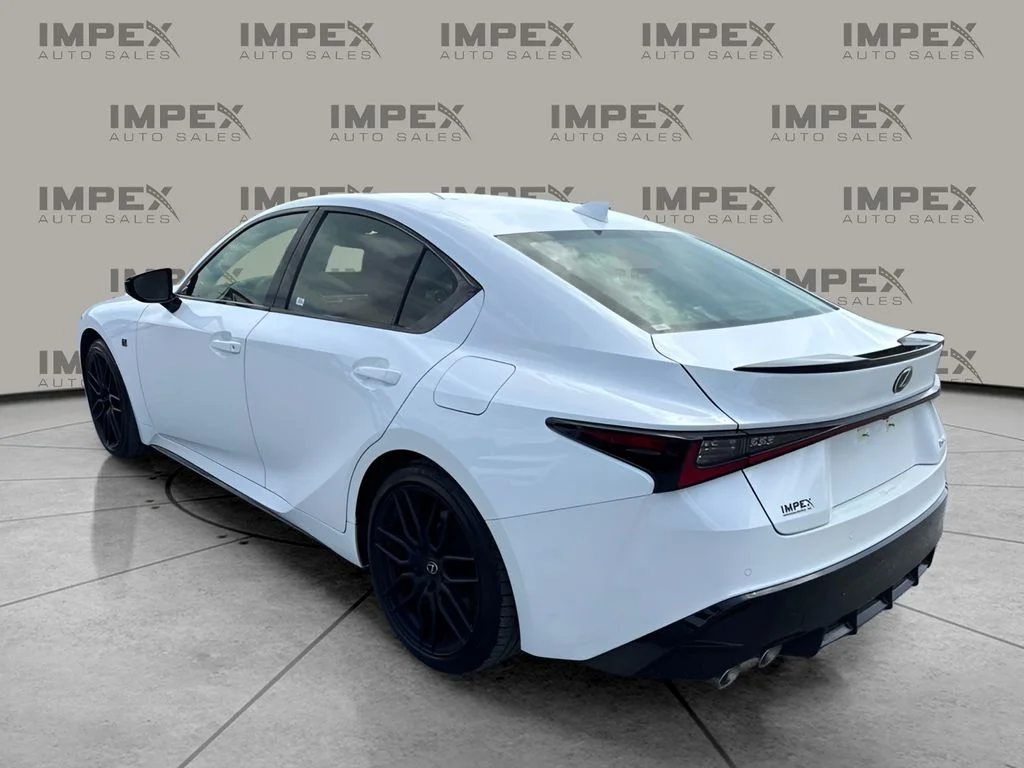 Used 2024 White Lexus 500 F SPORT Performance Premium image 3