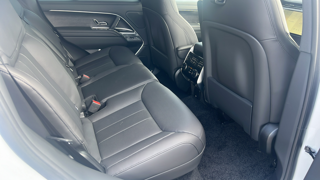 New 2027 White Land Rover SE image 18