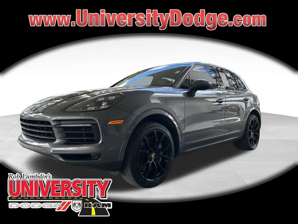 2022 Porsche Cayenne -'s photo
