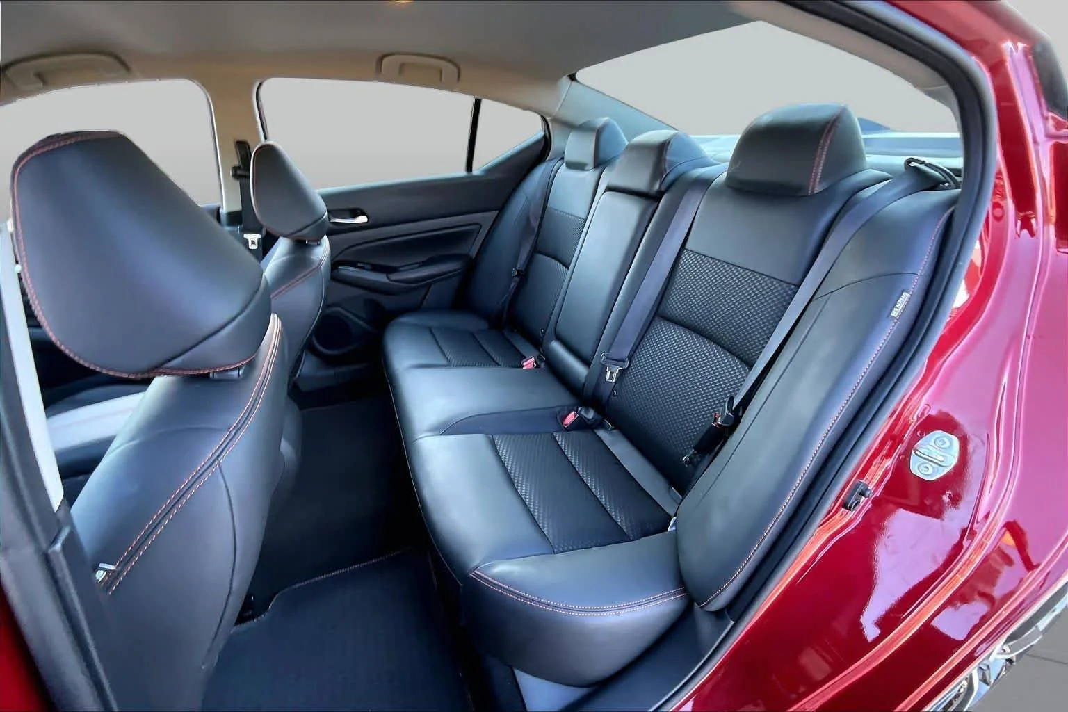 Certified Used 2025 Scarlet Ember Nissan SR image 25