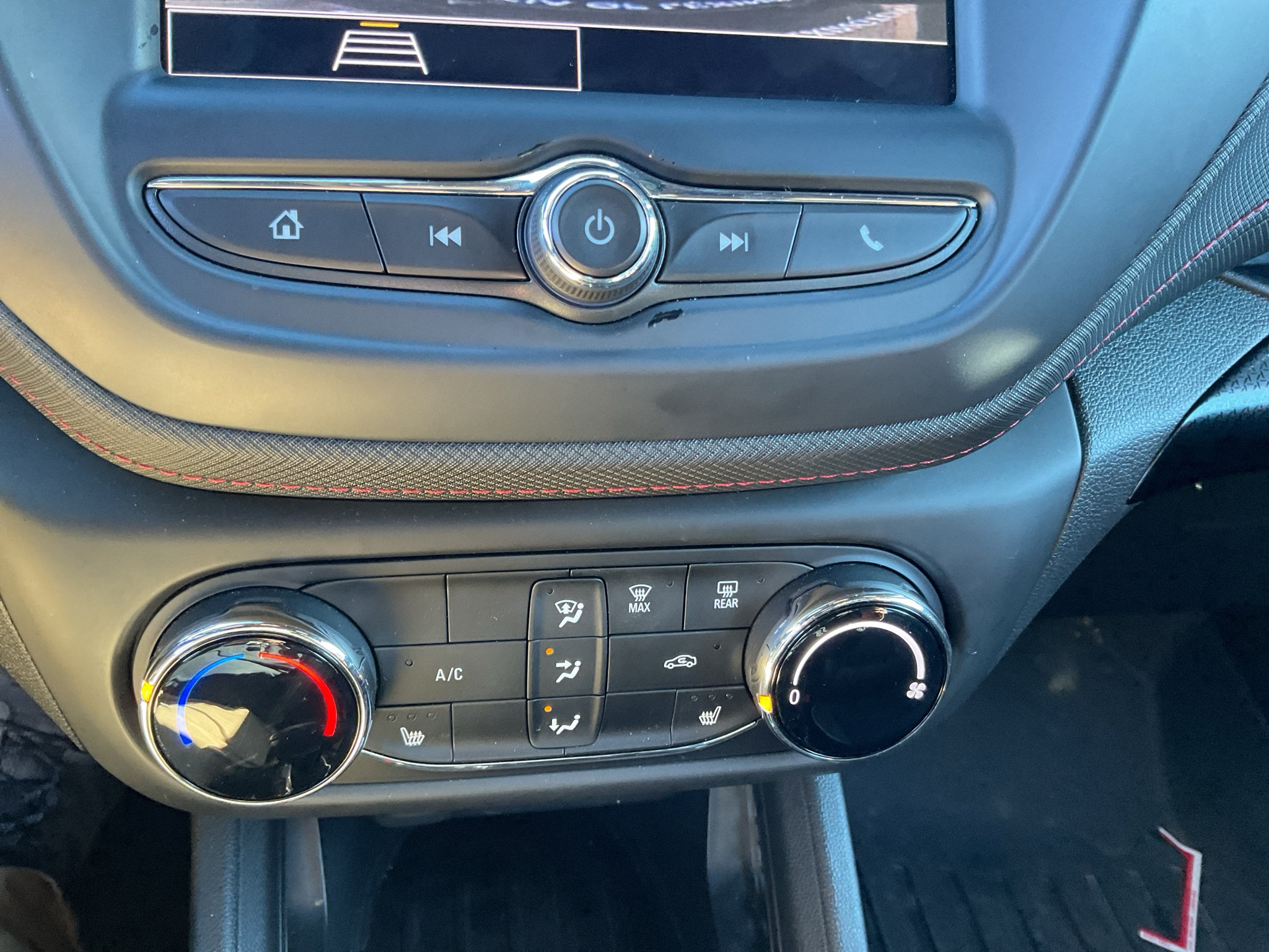 Used 2023 Blk Chevrolet RS image 22