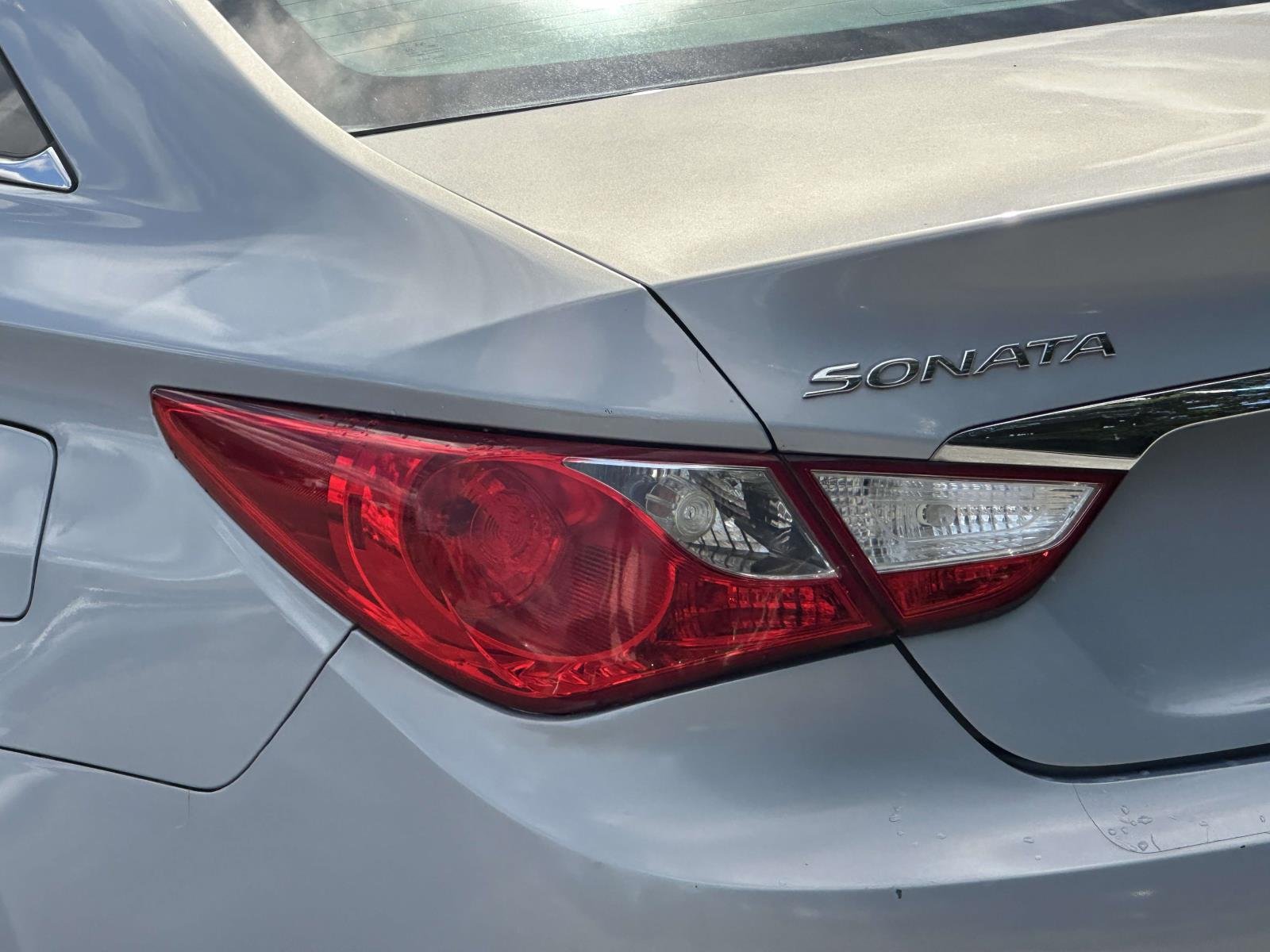 2013 Hyundai Sonata SE - Photo 12
