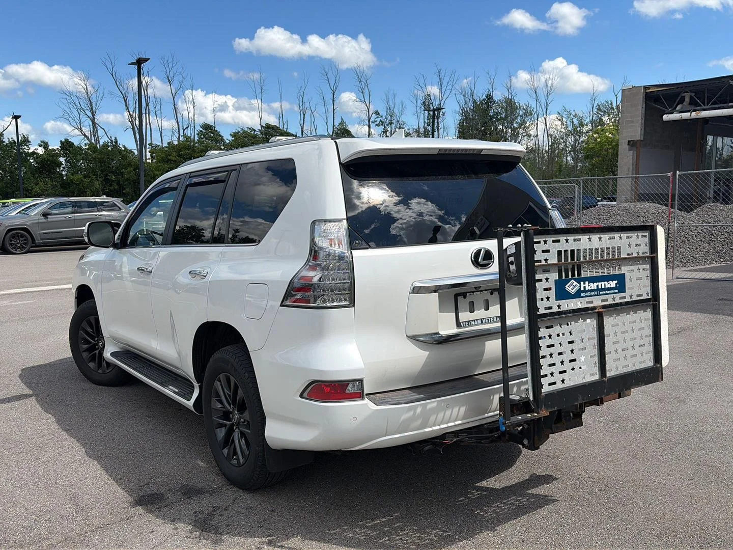 Used 2023 Eminent White Pearl Lexus GX 460 Premium image 3