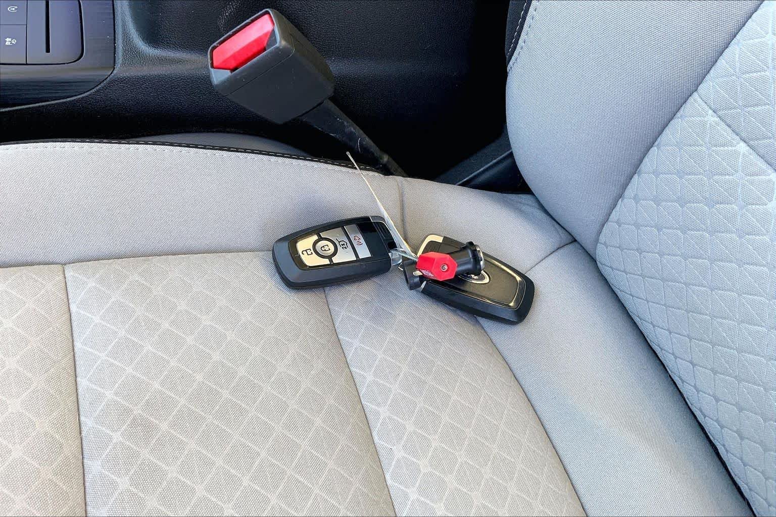 Used 2023 Vapor Blue Metallic Ford Active image 13