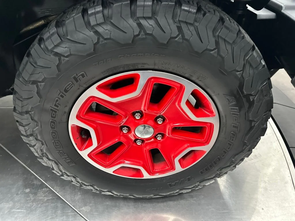 Used 2015 Silver Jeep Sport image 6