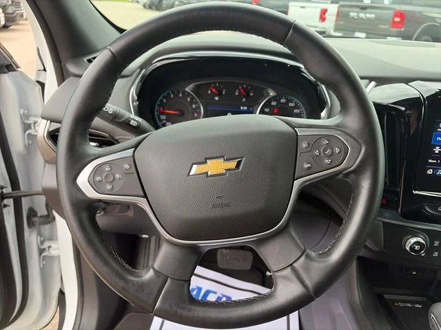Used 2023 Summit White Chevrolet LT image 20