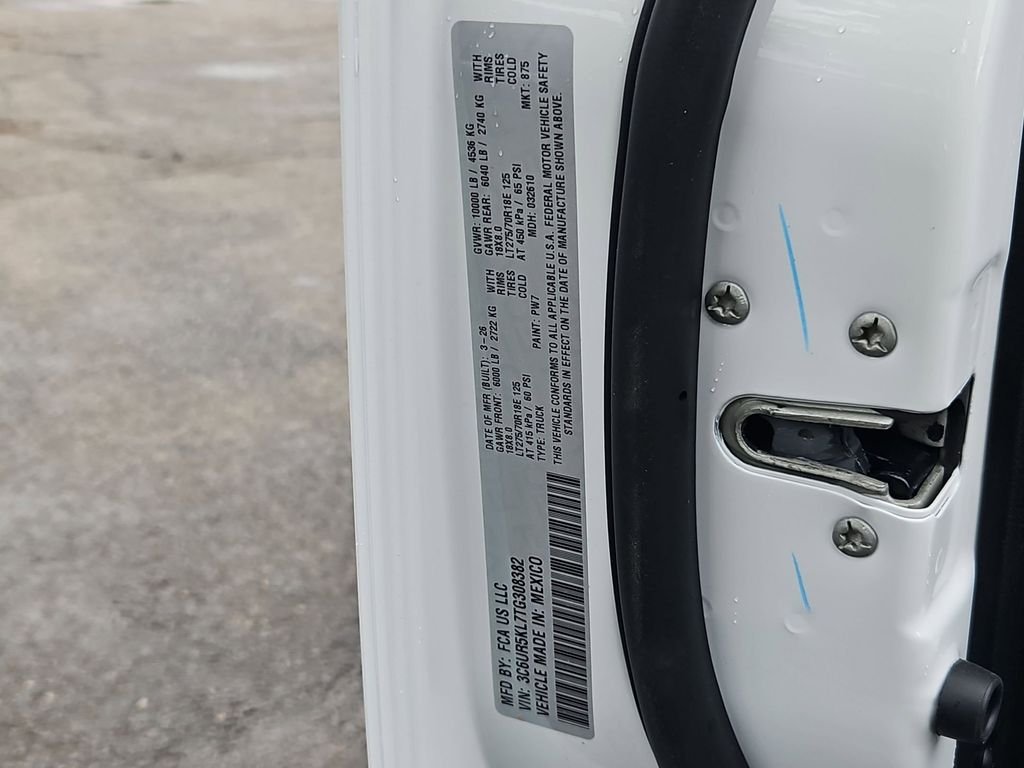 New 2026 Bright White Clear-Coat Exterior Paint RAM Laramie image 28