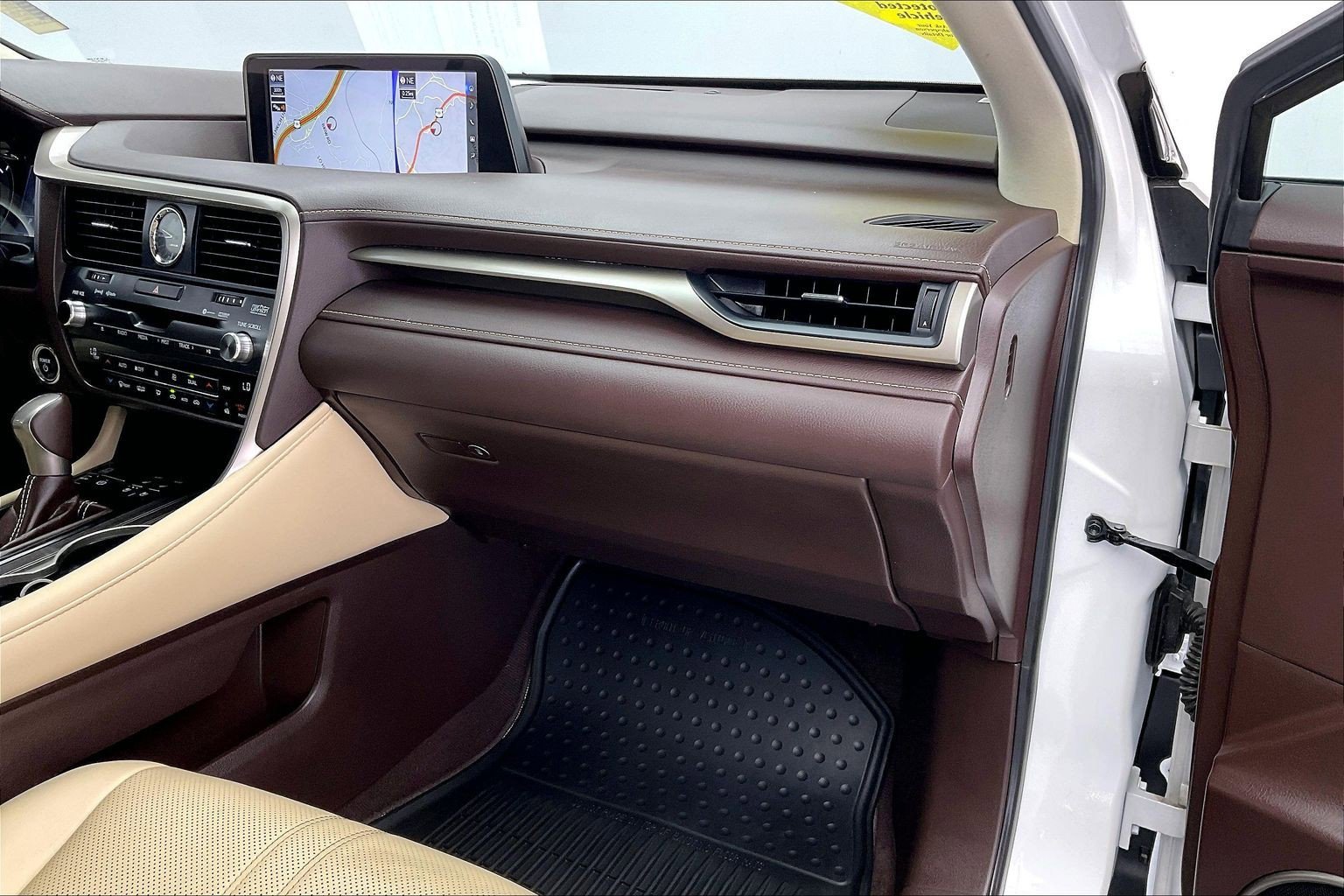 Used 2019 Eminent White Pearl Lexus RX 450h image 15