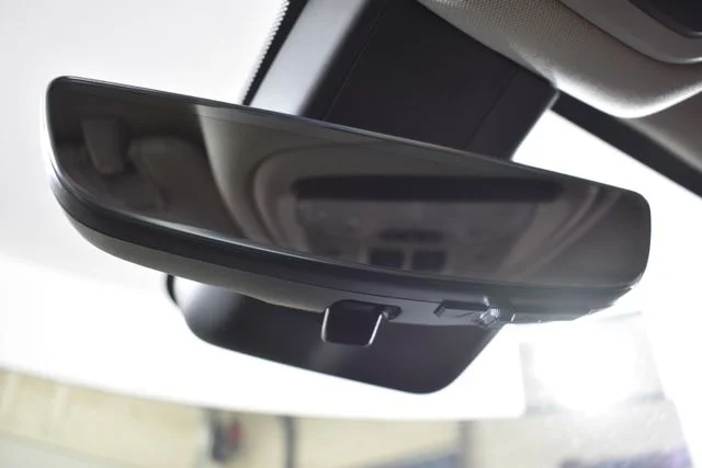 Used 2023  Buick Essence image 38
