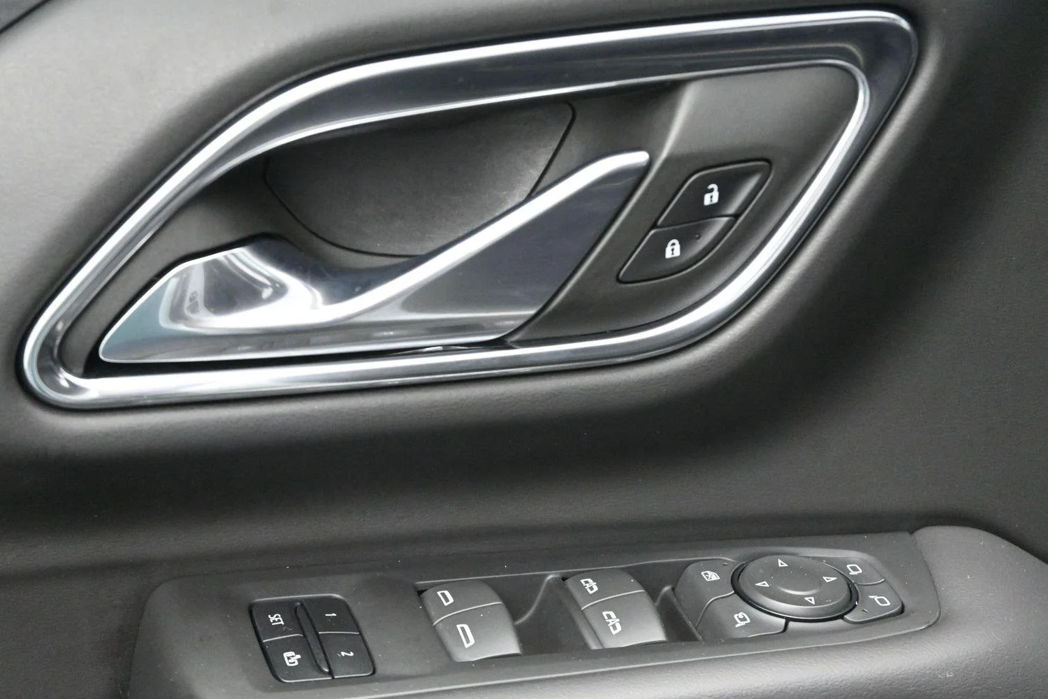 Used 2022 SUMMIT WHITE GMC SLT image 13
