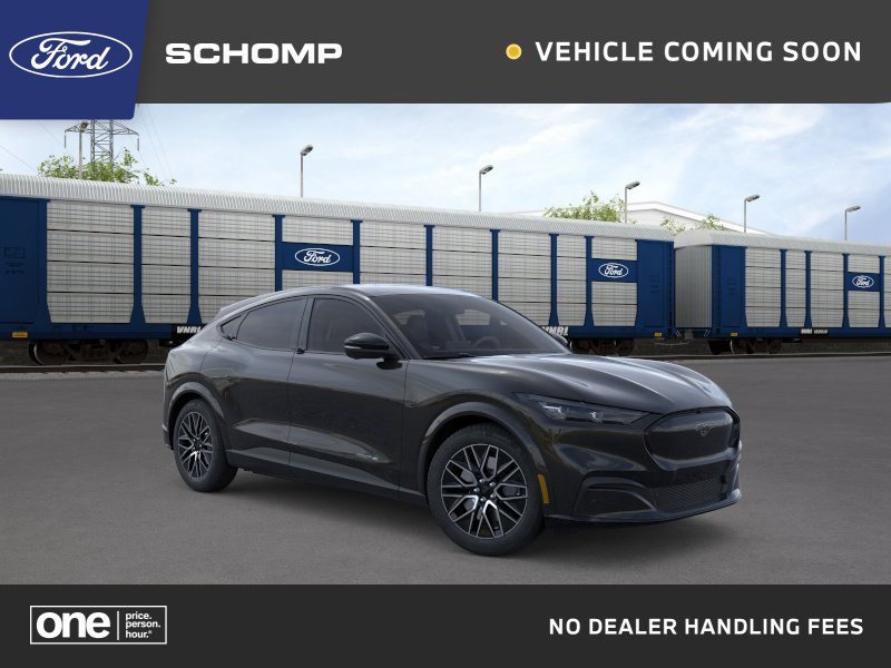 2026 Ford Mustang-Mach-e Premium's photo