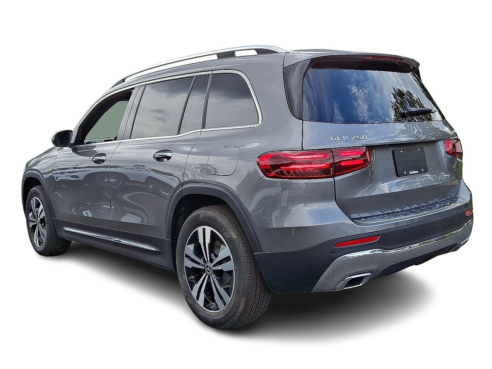 Certified Used 2026 Mountain Grey Metallic Mercedes-Benz GLB 250 image 4