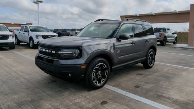 New 2026 Carbonized Gray Metallic Ford Outer Banks® image 69