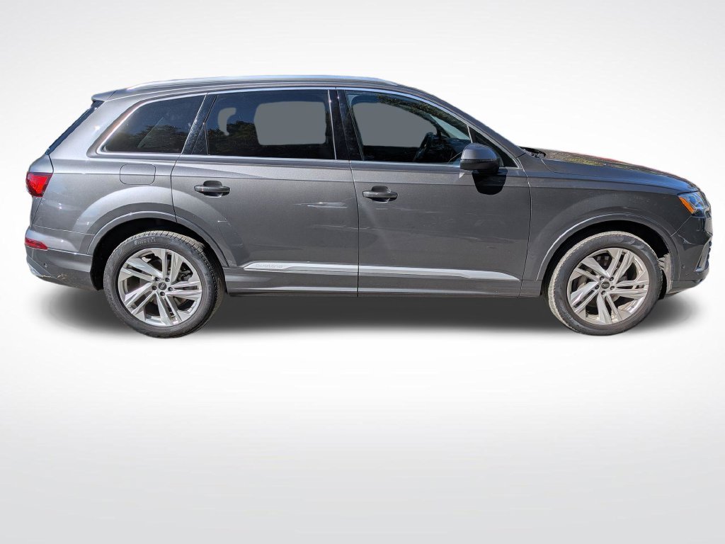Used 2023  Audi 45 Premium image 2