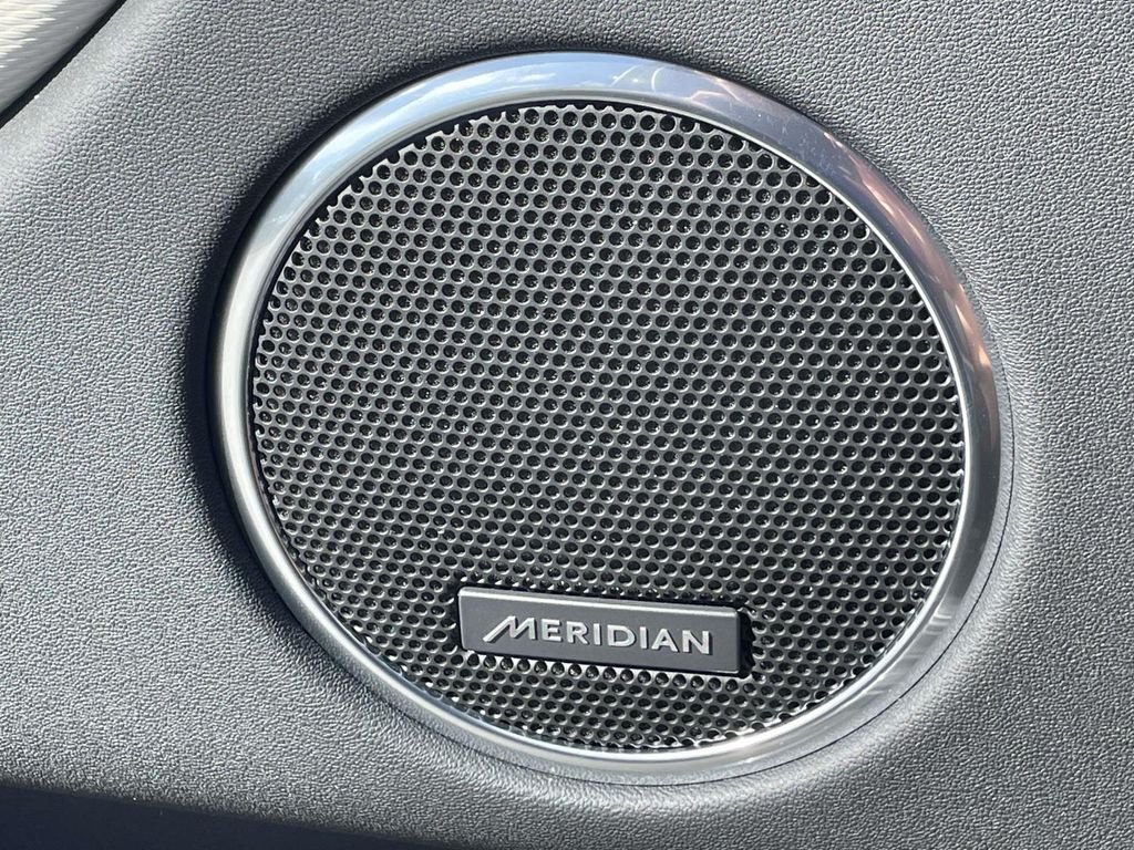 New 2026 Carpathian Grey Land Rover Landmark image 34