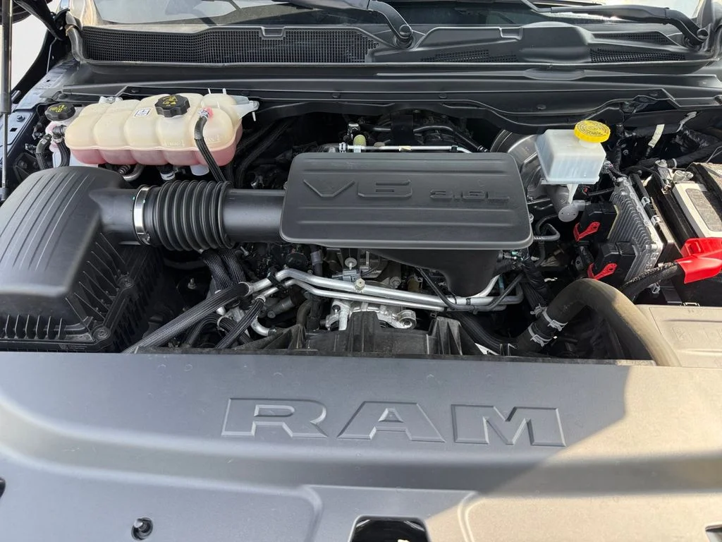Used 2023 Blue Ram Big Horn/Lone Star image 13