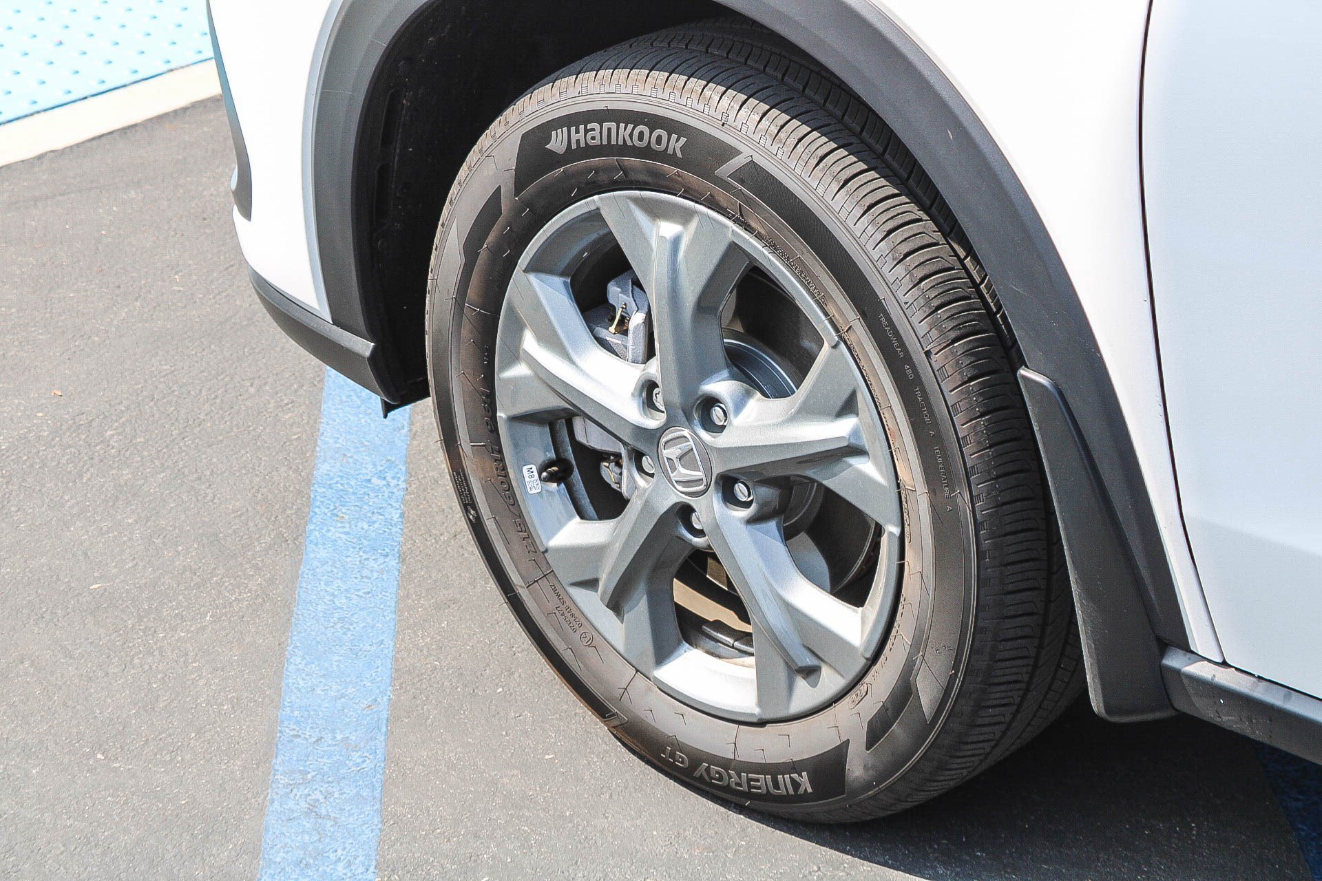 2026 Honda HR-V LX - Photo 40