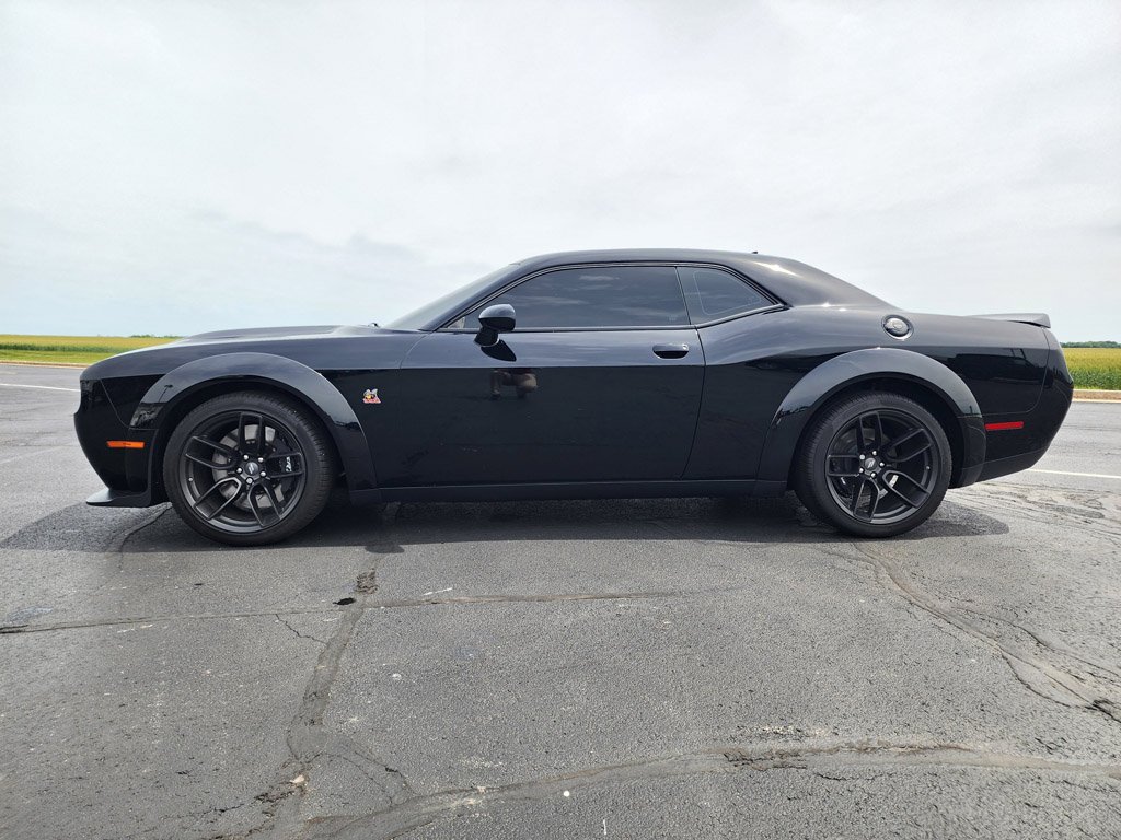 Used 2023 Pitch Black Clearcoat Dodge R/T Scat Pack Widebody image 8