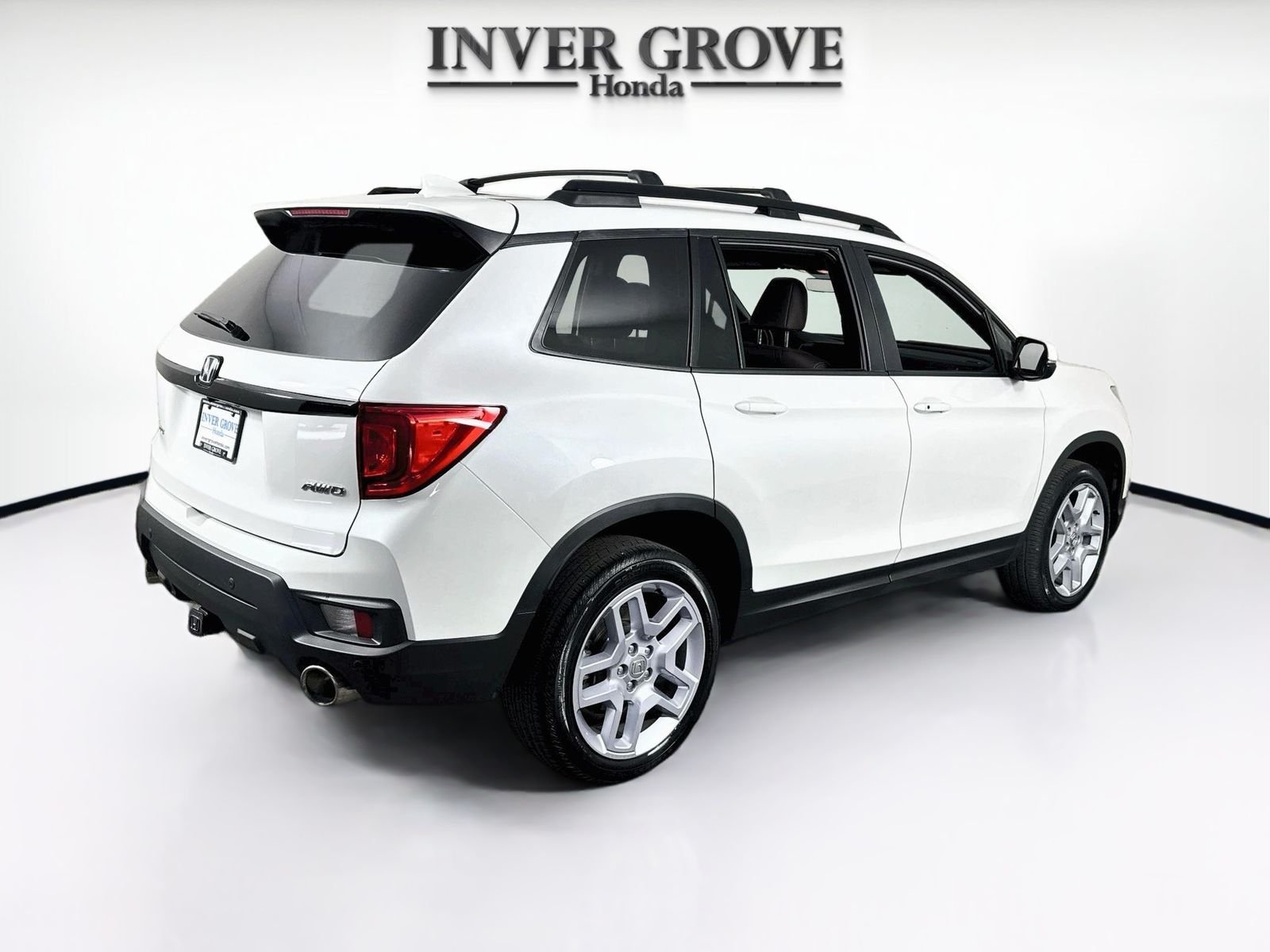 Used 2025 Platinum White Pearl Honda AWD EX-L image 5
