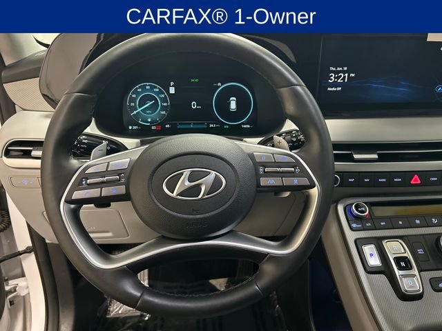 Certified Used 2025 White Hyundai SEL Premium image 13