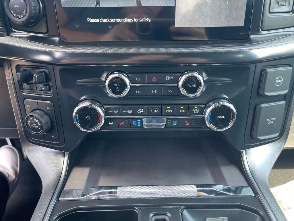 New 2026 Avalanche Ford Platinum image 14