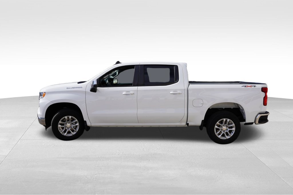 2023 Chevrolet Silverado 1500 LT - Photo 9