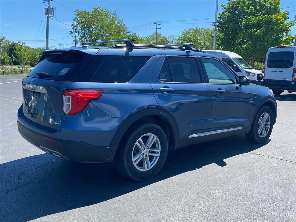 Used 2020 Blue Ford XLT image 10