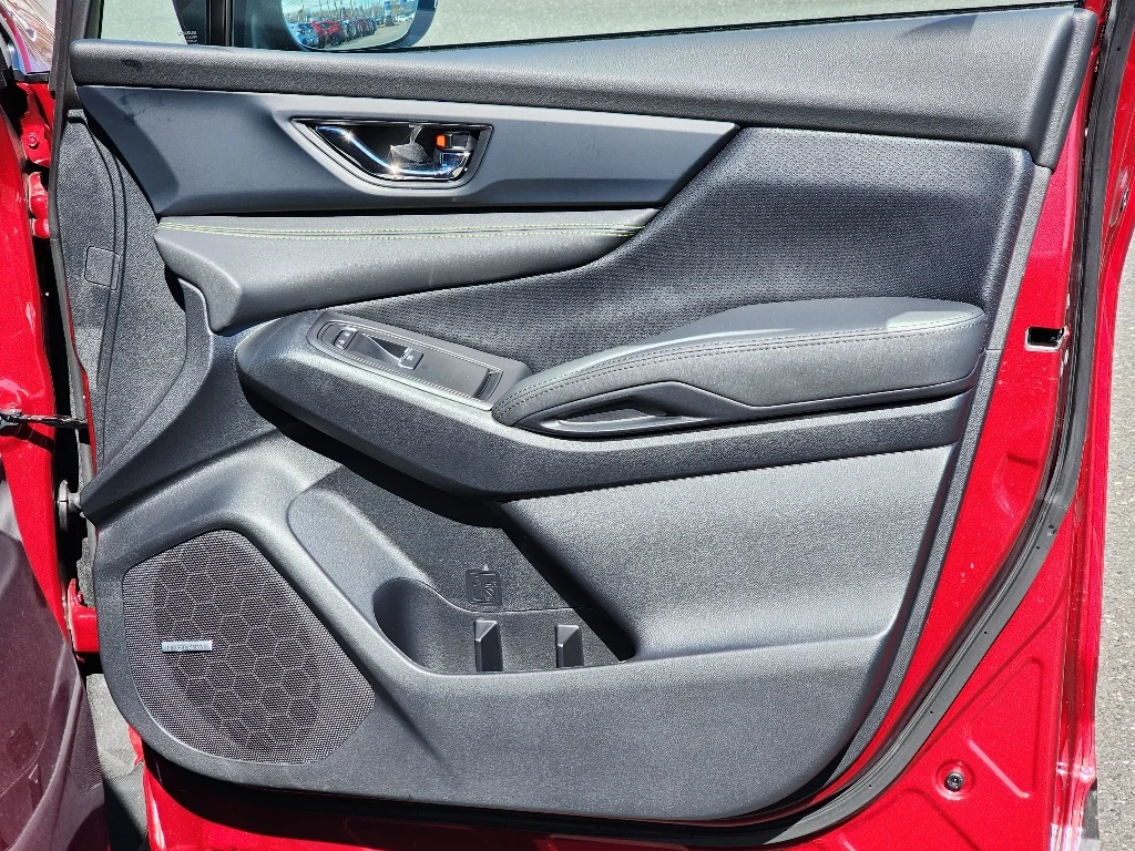 Used 2026 Crimson Red Pearl Subaru Onyx Edition Touring image 28