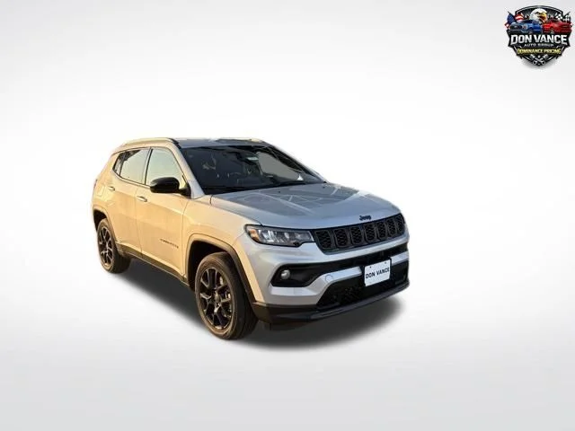 New 2026 Silver Zynith Metallic Clearcoat Jeep Latitude image 6