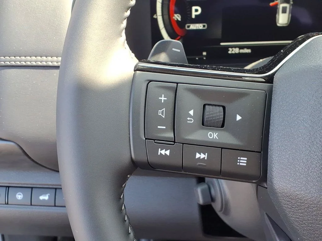 2026 Nissan Pathfinder Platinum - Photo 22