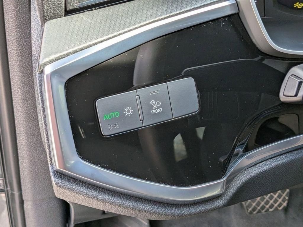 Used 2025 White Audi Premium image 16