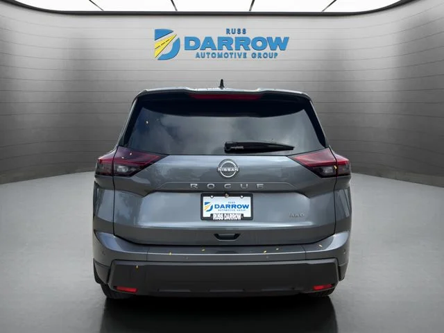 Used 2026 Gray Nissan S image 4