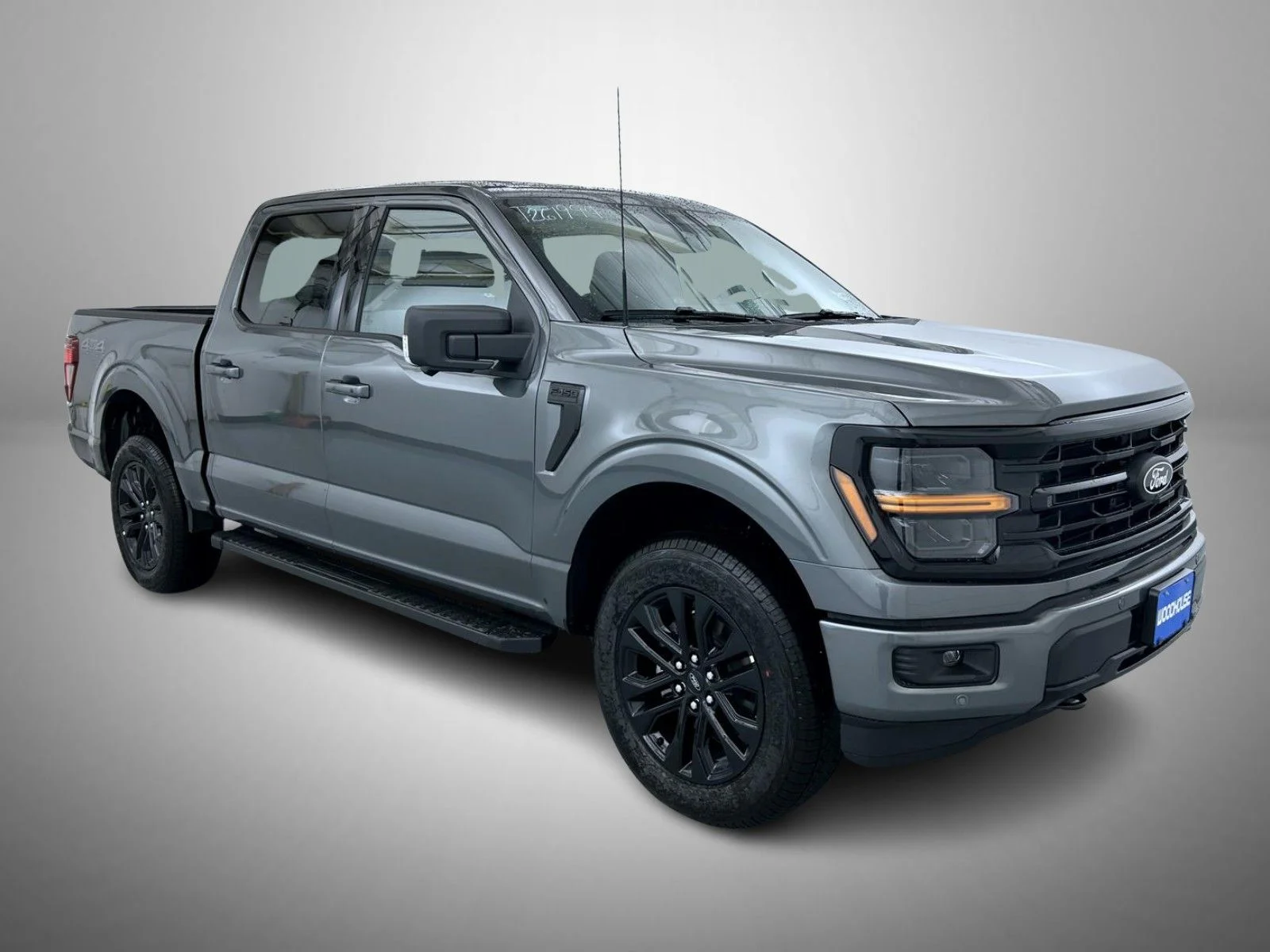 New 2026 Gray Ford XLT image 3