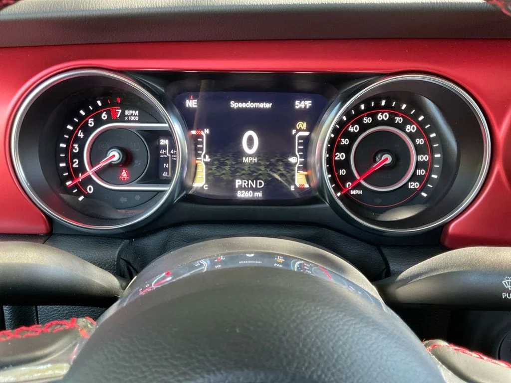 Used 2021 Silver Jeep Rubicon image 19