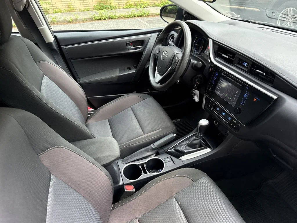 Used 2018 Falcon Gray Metallic Toyota LE image 33