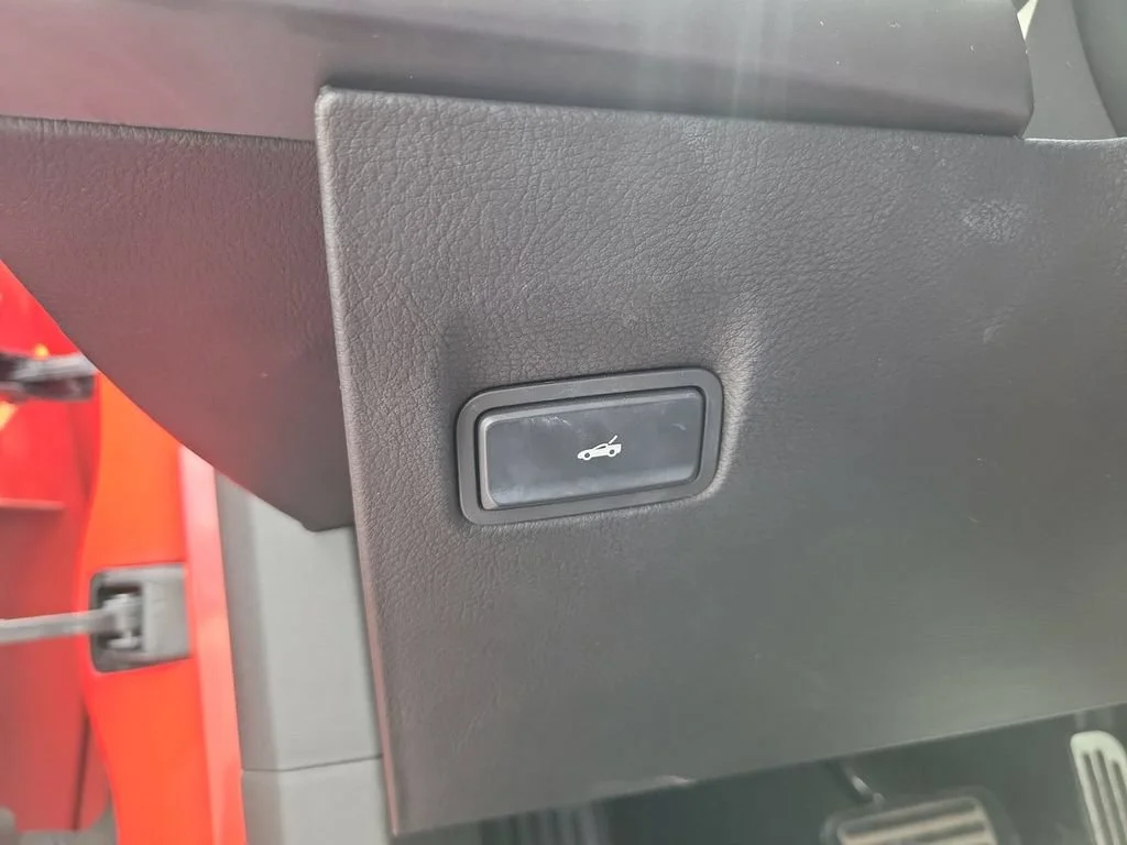 Certified Used 2018 TORCH RED Chevrolet 1LT image 17