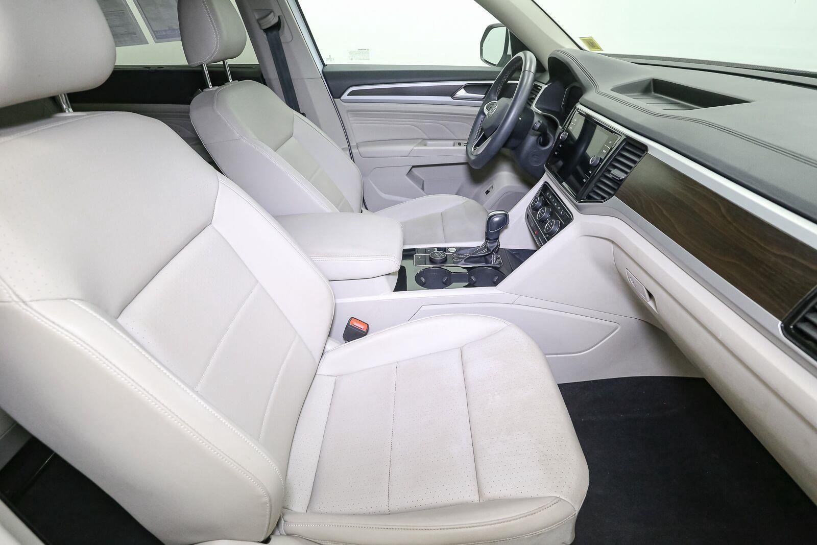 Certified Used 2023 Pure White Volkswagen 2.0T SE w/Technology image 22
