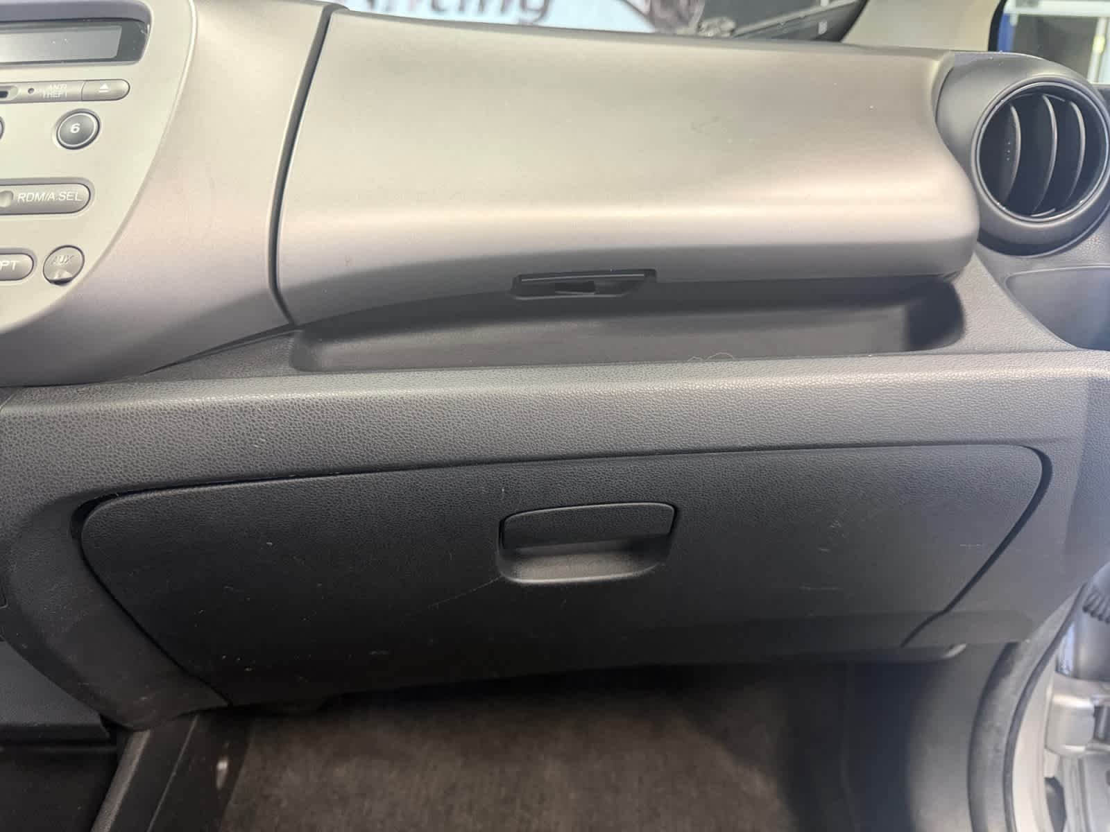 Used 2013 Taffeta White Honda  image 31