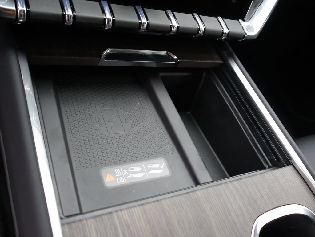 2026 GMC Acadia Denali - Photo 31