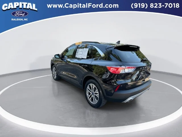 Used 2022 Black Ford SEL image 6