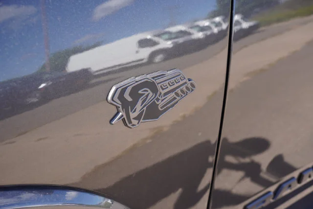 New 2027 Granite Crystal Metallic Clear-Coat Exterior Paint RAM Laramie image 10