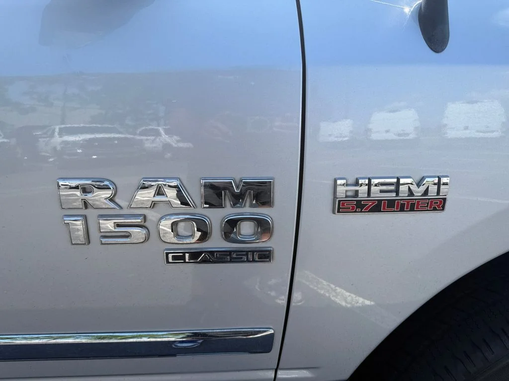 Used 2019 Silver Ram Big Horn image 28