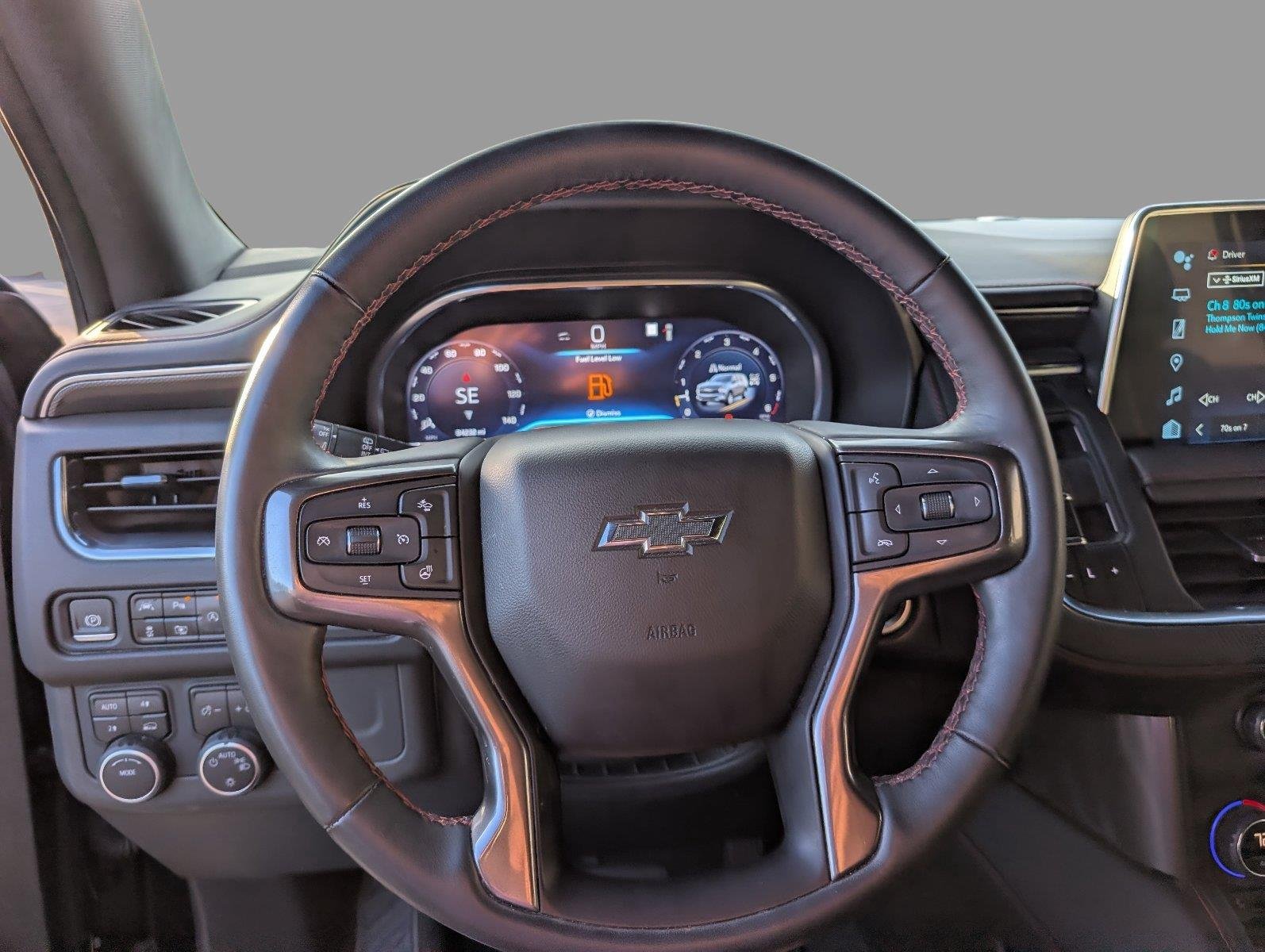 Used 2023 BLACK Chevrolet RST image 27
