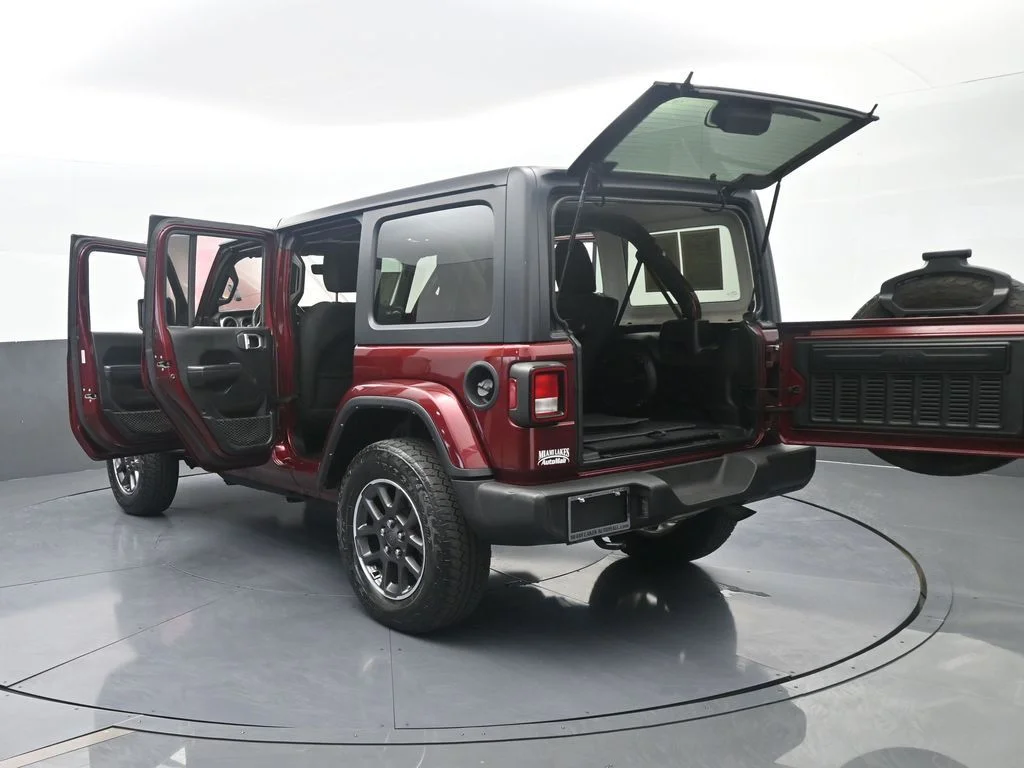 Used 2021 Snazzberry Pearlcoat Jeep Unlimited Sport S image 74