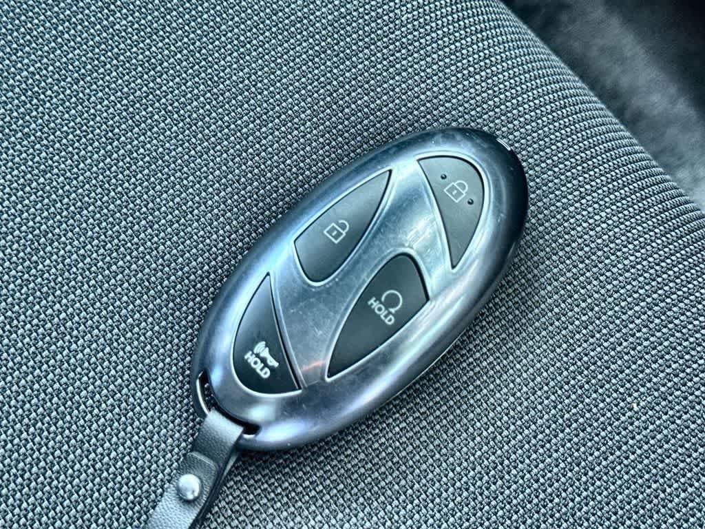 New 2027 Ecotronic Gray Pearl Hyundai SE FWD image 27