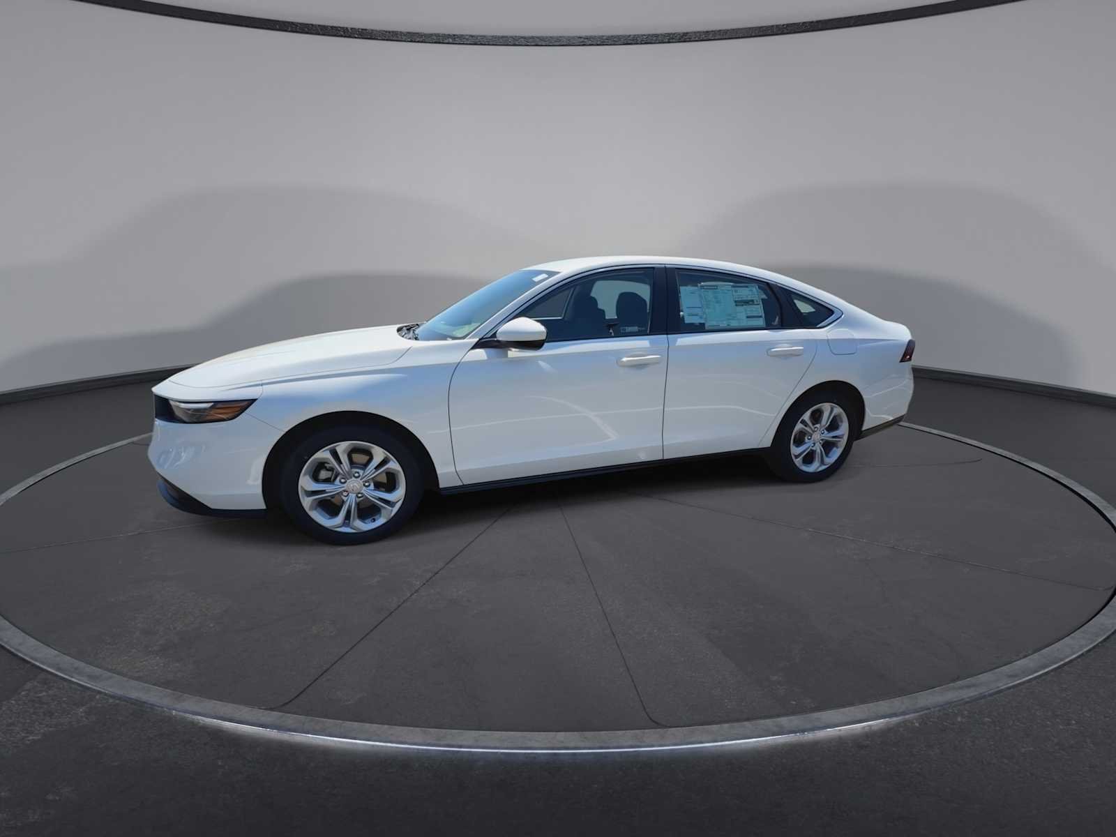 New 2026 Platinum White Pearl Honda LX image 4