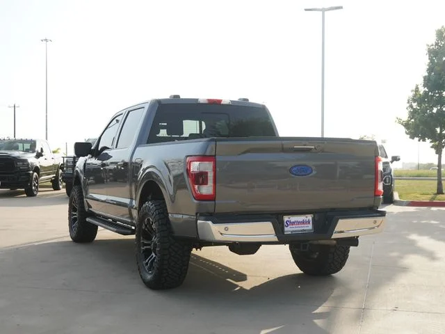 Used 2022 Gray Ford Lariat image 7