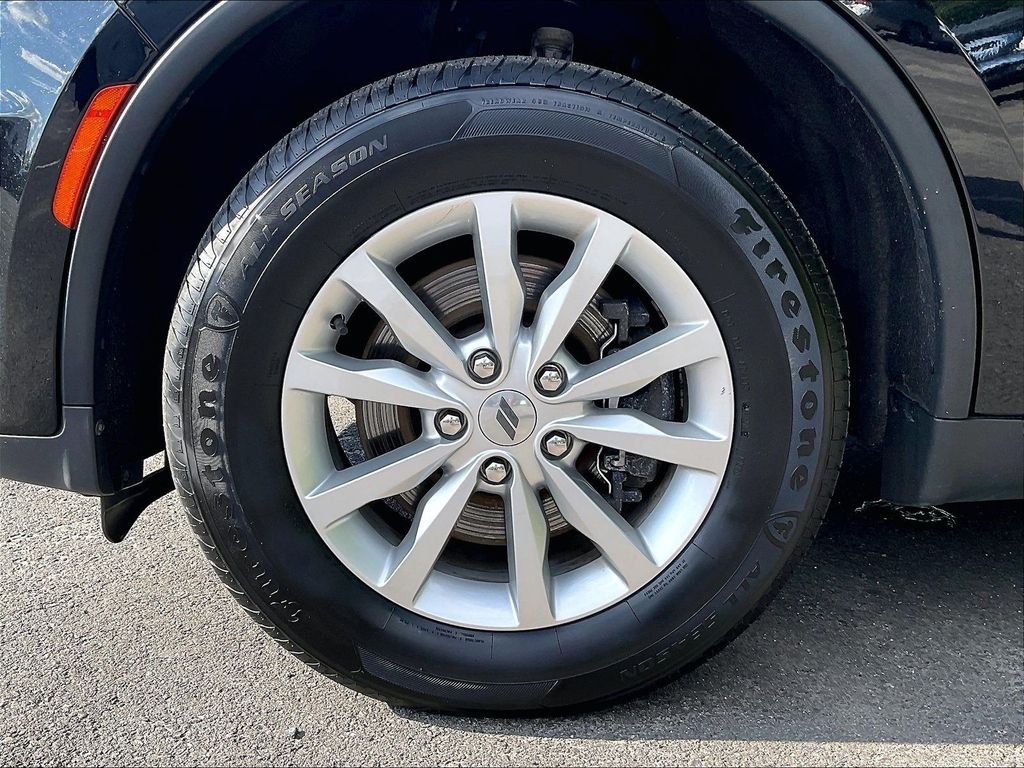 Used 2022 Black Dodge SXT image 23