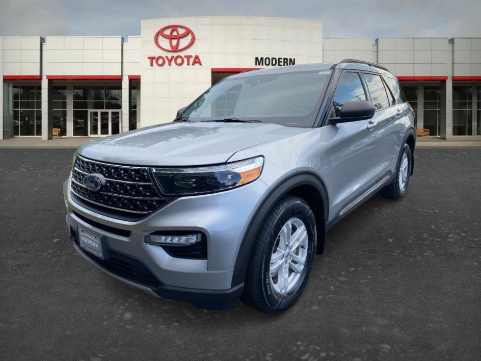 Used 2021 Silver Metallic Ford XLT image 1