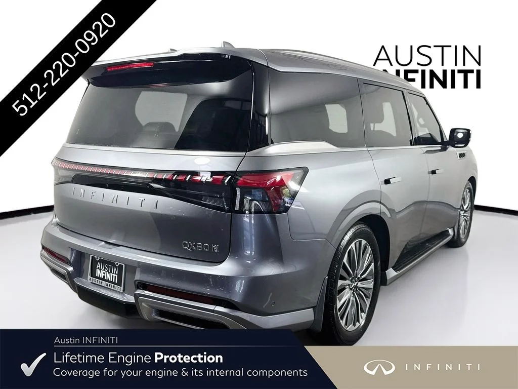 New 2027 Silver INFINITI LUXE image 9